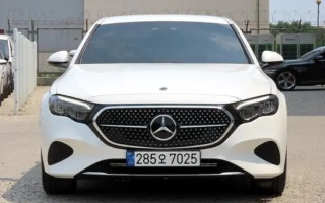 인천중고자동차가격 E-클래스 W214 E200 매물 사진 10 - 2024/11 10,262km